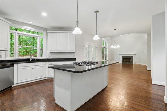 3914 Noblin Creek Drive, Duluth, GA 30097