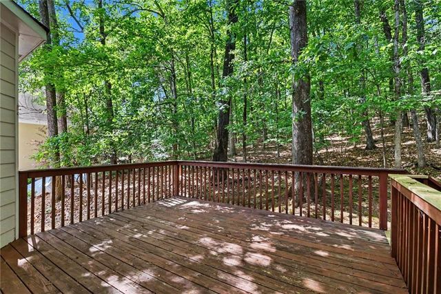 3914 Noblin Creek Drive, Duluth, GA 30097