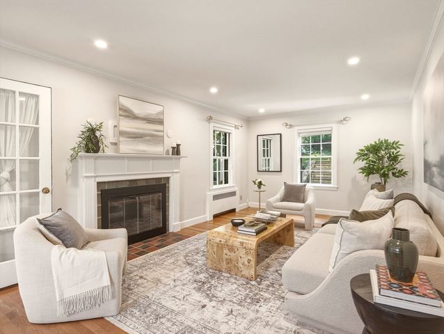 10 Radcliffe, Belmont, MA 02478