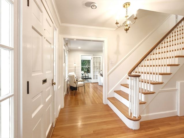 10 Radcliffe, Belmont, MA 02478