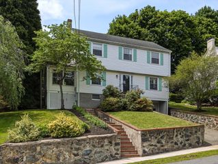10 Radcliffe, Belmont, MA 02478