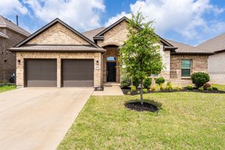 3648 Walnut Ridge Drive, Grand Prairie, TX 76065