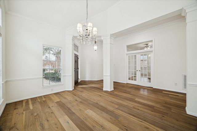 1523 Orchard Park Drive, Houston, TX 77077