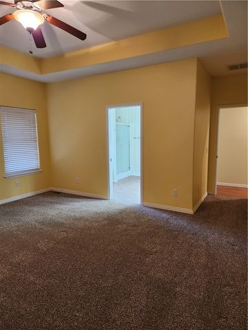 4 Upwell Lane, Bella Vista, AR 72714