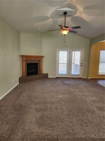 4 Upwell Lane, Bella Vista, AR 72714