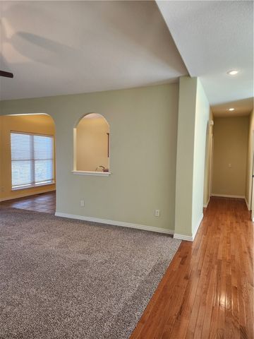 4 Upwell Lane, Bella Vista, AR 72714