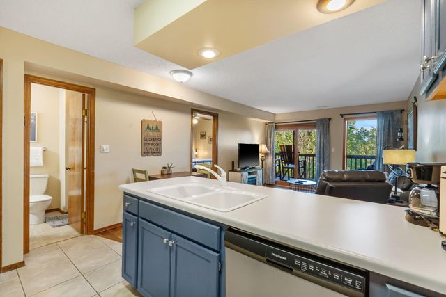 499 Notch Lane 3, Branson West, MO 65737