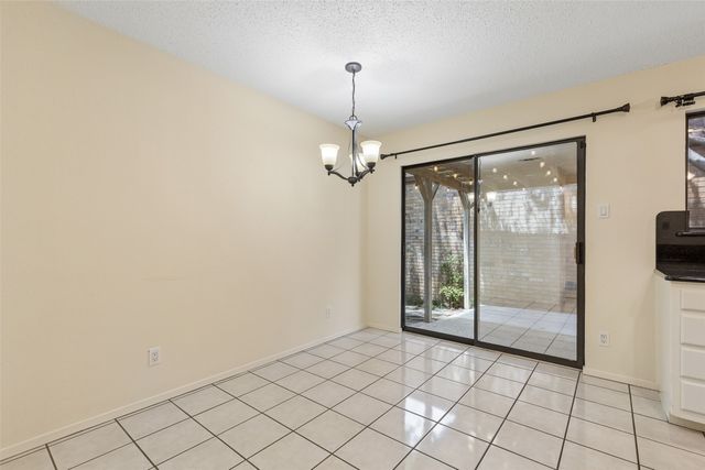 2022 Winter Sunday Way, Arlington, TX 76012