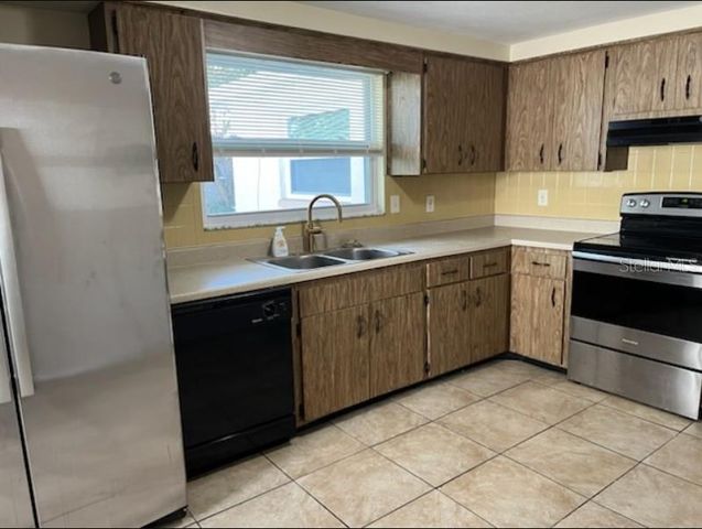 11010 TAMARIX AVENUE, Port Richey, FL 34668