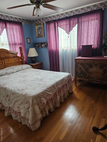 21 Philcox Road, Middletown, NY 10940