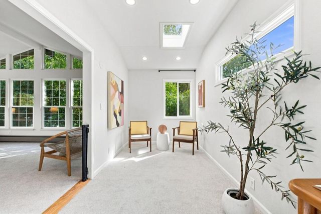 21 Russell Court, Walnut Creek, CA 94598