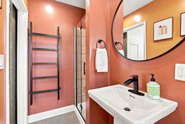 21 Russell Court, Walnut Creek, CA 94598