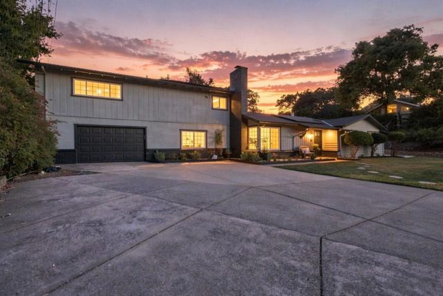 21 Russell Court, Walnut Creek, CA 94598