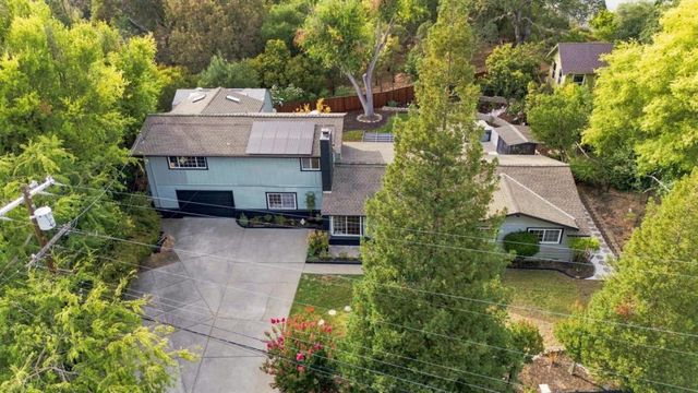 21 Russell Court, Walnut Creek, CA 94598