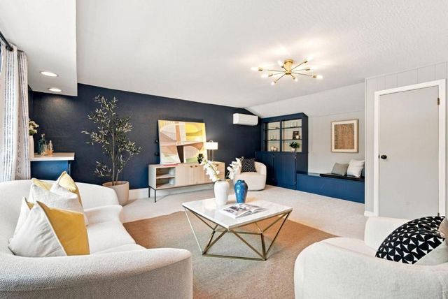 21 Russell Court, Walnut Creek, CA 94598