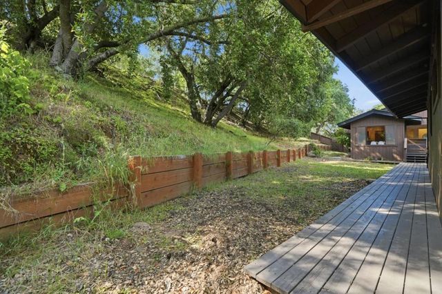 101 Ravinia Way, Los Gatos, CA 95032
