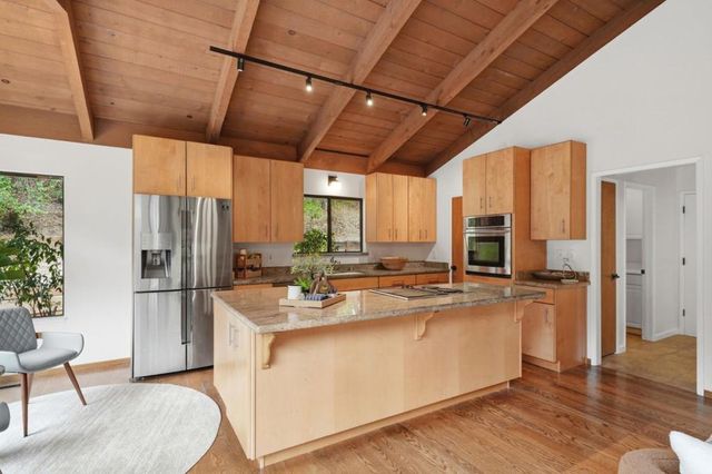 101 Ravinia Way, Los Gatos, CA 95032