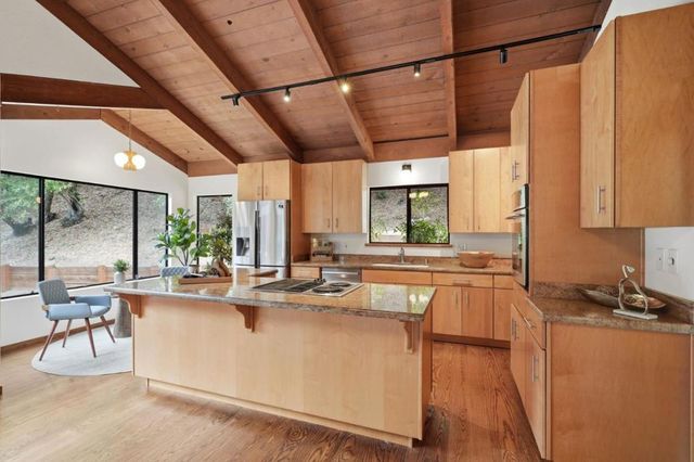 101 Ravinia Way, Los Gatos, CA 95032