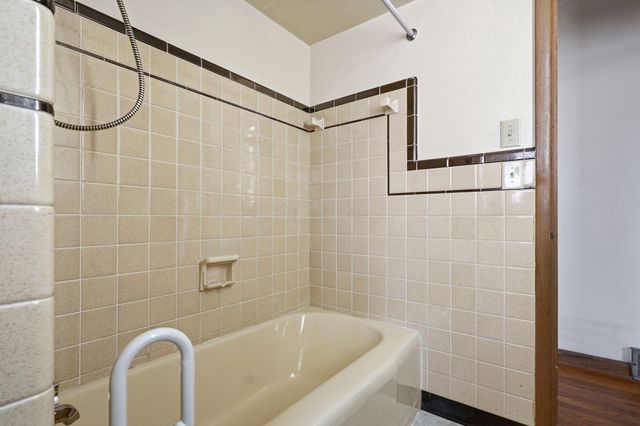 2807 Dover Road, Columbus, OH 43209