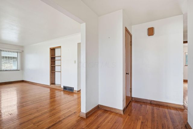 2807 Dover Road, Columbus, OH 43209