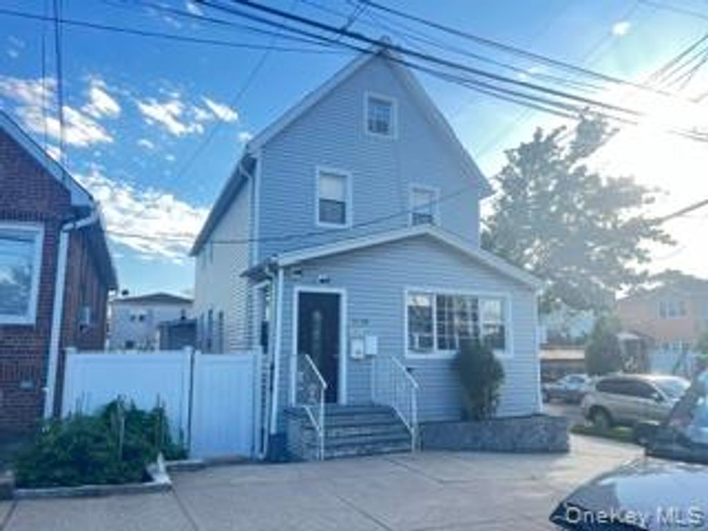128-04 Gotham Road, South Ozone Park, NY 11420 — photo 2