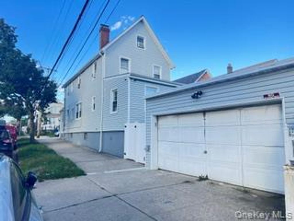 128-04 Gotham Road, South Ozone Park, NY 11420 — photo 3