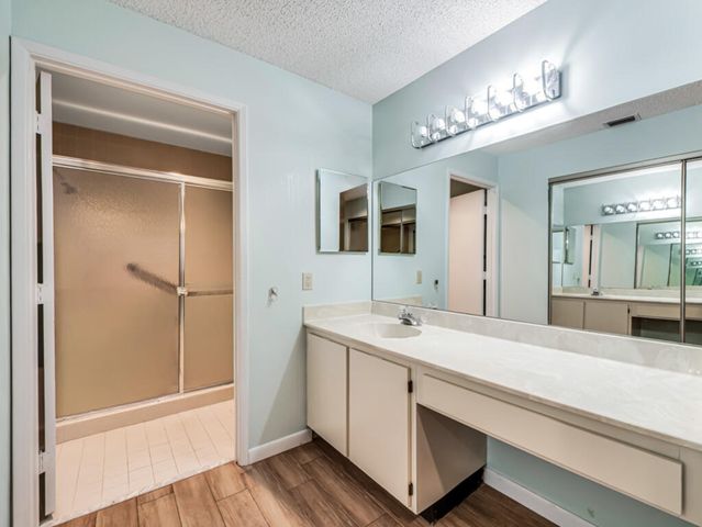 6235 Kings Gate Circle, Delray Beach, FL 33484