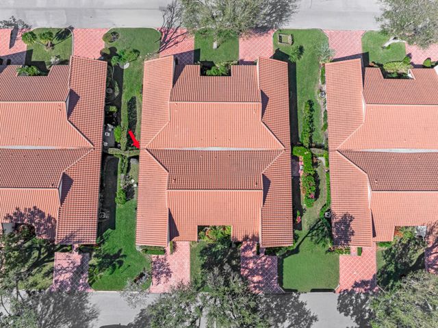 6235 Kings Gate Circle, Delray Beach, FL 33484