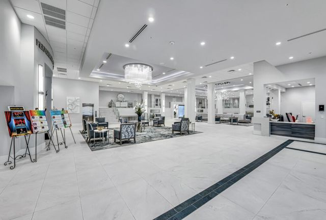 6235 Kings Gate Circle, Delray Beach, FL 33484