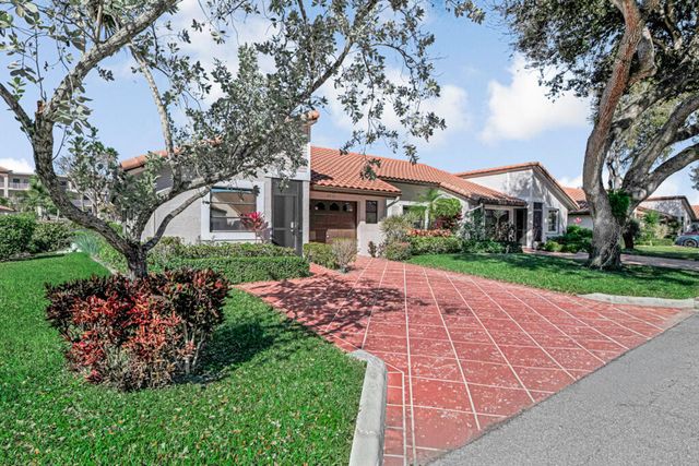 6235 Kings Gate Circle, Delray Beach, FL 33484