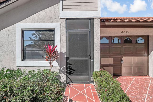 6235 Kings Gate Circle, Delray Beach, FL 33484