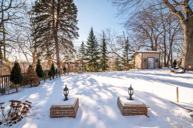 6321 W McKinley AVENUE, Wauwatosa, WI 53213