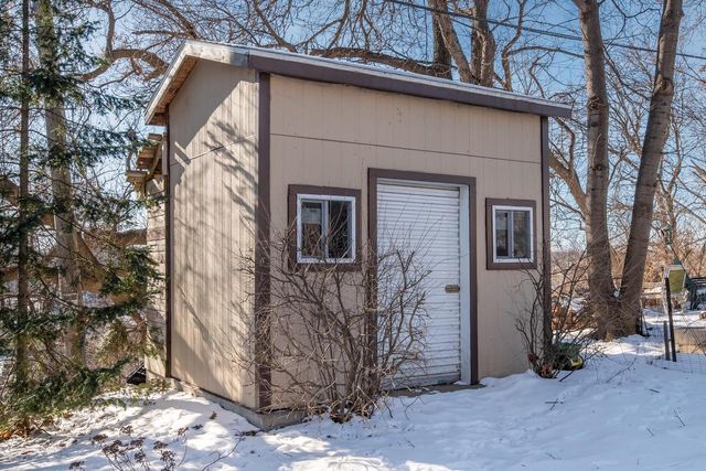 6321 W McKinley AVENUE, Wauwatosa, WI 53213
