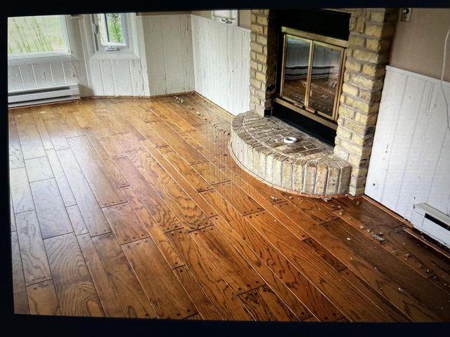 6321 W McKinley AVENUE, Wauwatosa, WI 53213