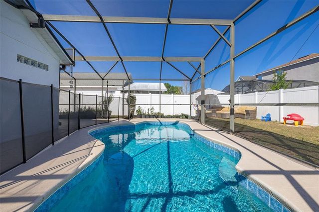 121 SONJA CIRCLE, Davenport, FL 33897