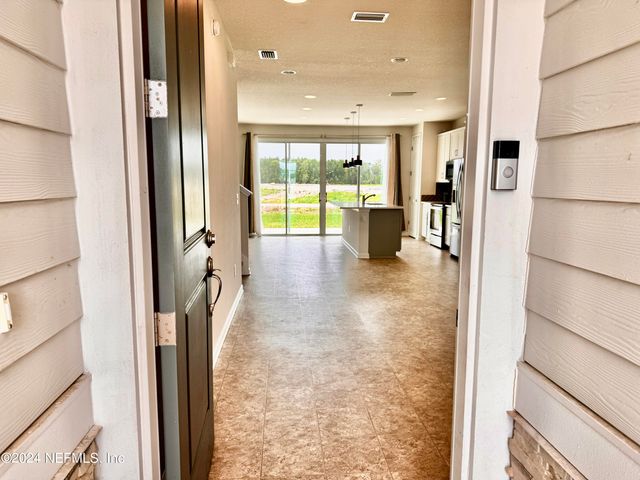 5108 ANGEL LAKE Drive, Jacksonville, FL 32218