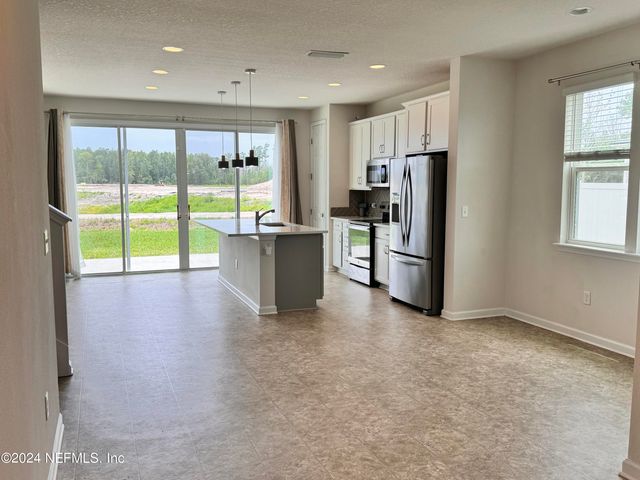 5108 ANGEL LAKE Drive, Jacksonville, FL 32218
