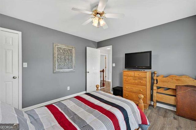 933 Hawk Creek Trail, Lawrenceville, GA 30043