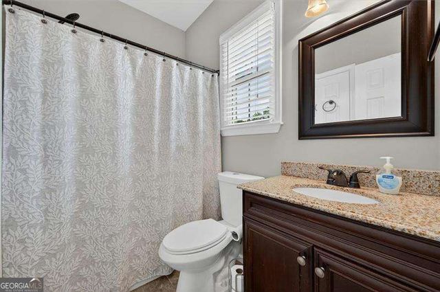 933 Hawk Creek Trail, Lawrenceville, GA 30043