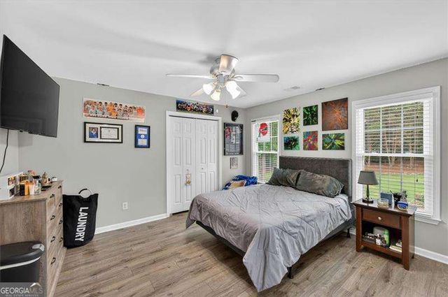933 Hawk Creek Trail, Lawrenceville, GA 30043