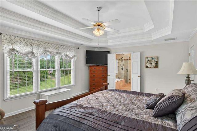 933 Hawk Creek Trail, Lawrenceville, GA 30043