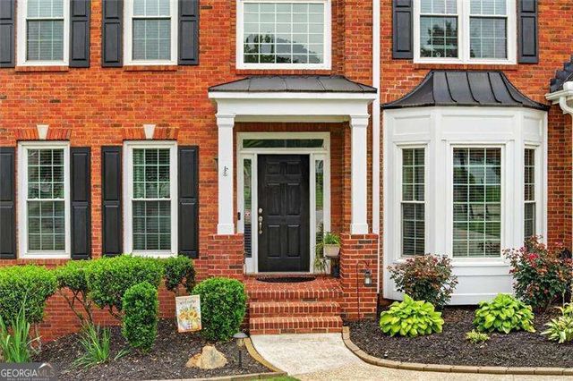 933 Hawk Creek Trail, Lawrenceville, GA 30043