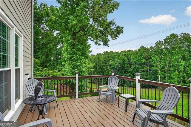 933 Hawk Creek Trail, Lawrenceville, GA 30043