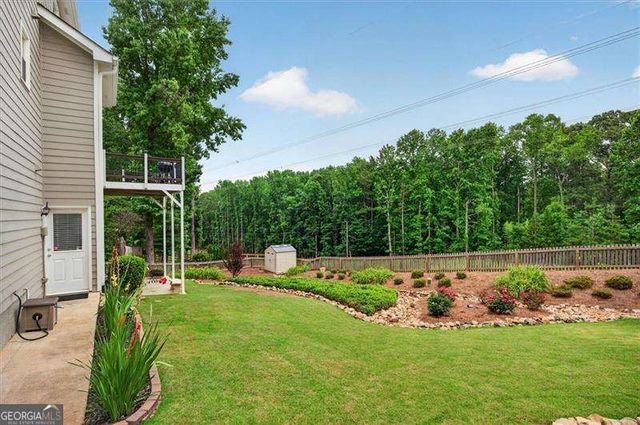 933 Hawk Creek Trail, Lawrenceville, GA 30043