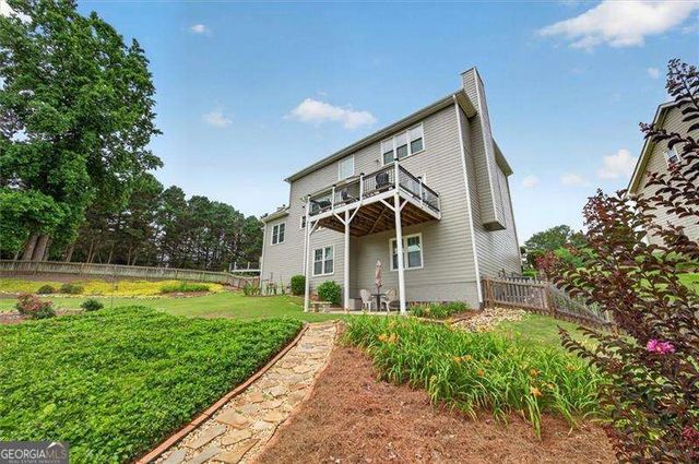 933 Hawk Creek Trail, Lawrenceville, GA 30043
