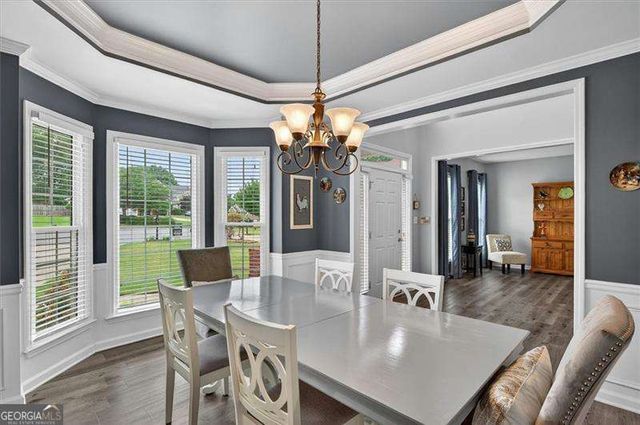 933 Hawk Creek Trail, Lawrenceville, GA 30043