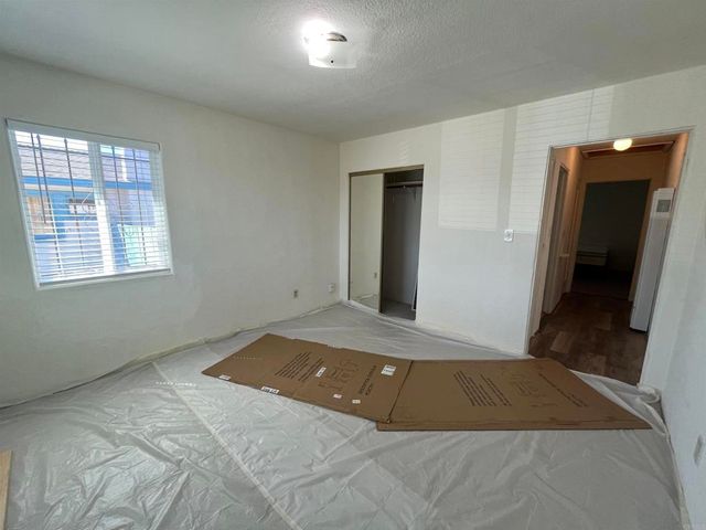 2834 L Street, San Diego, CA 92102