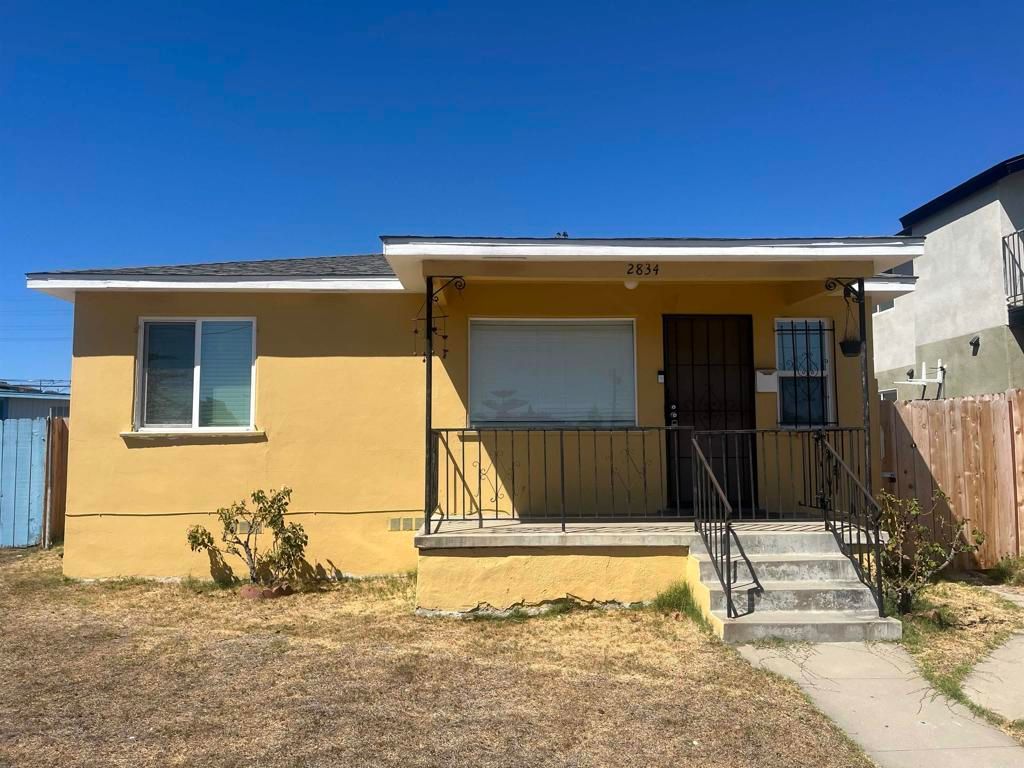 2834 L Street, San Diego, CA 92102