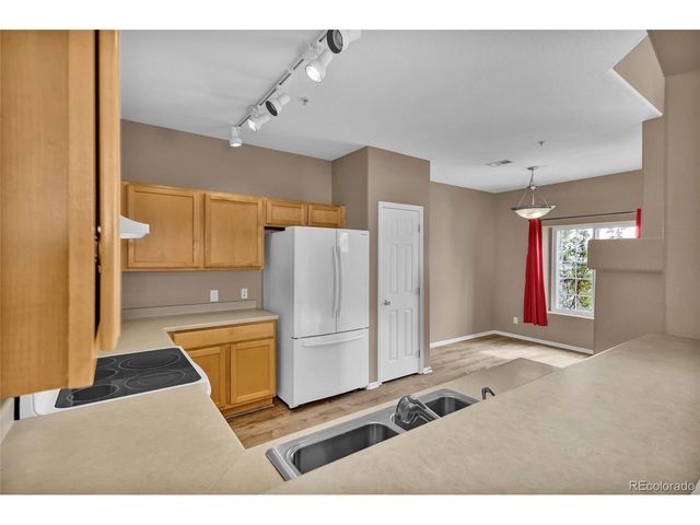 488 Black Feather Loop 215, Castle Rock, CO 80104