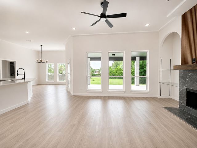 1706 Fairhaven Drive, Mansfield, TX 76063